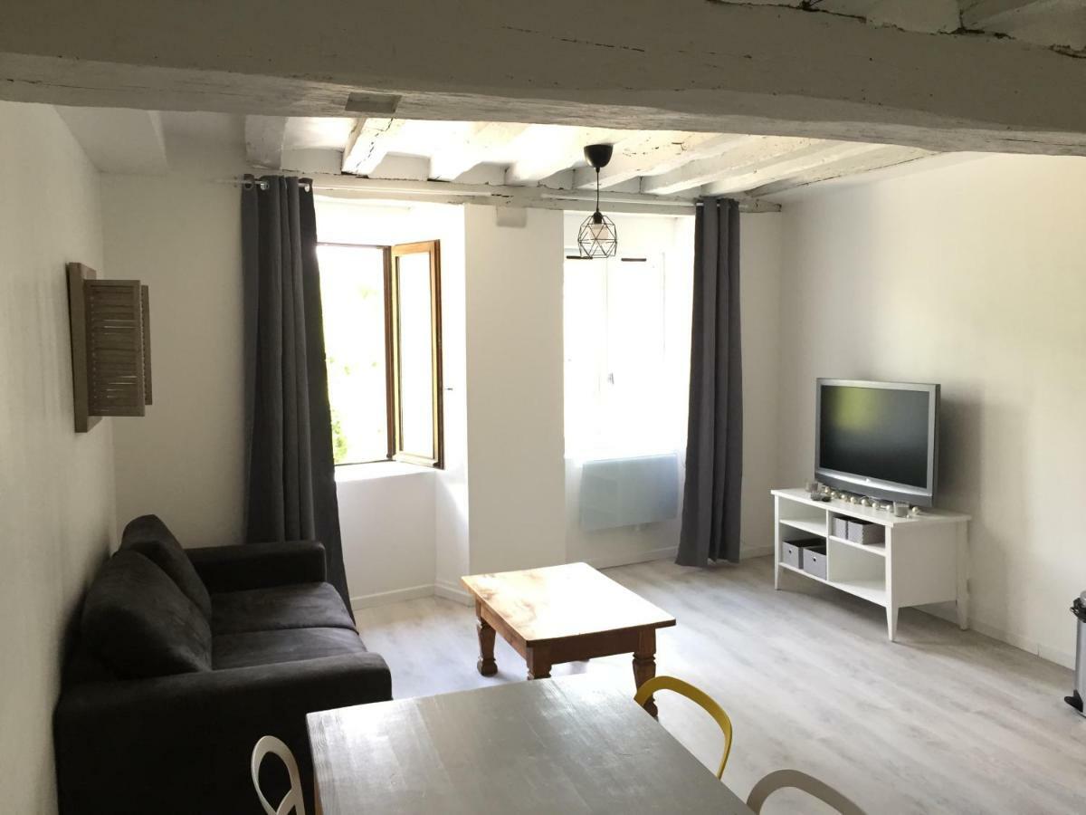 Appartement Au Coeur De La Cite Medievale 普罗万 外观 照片